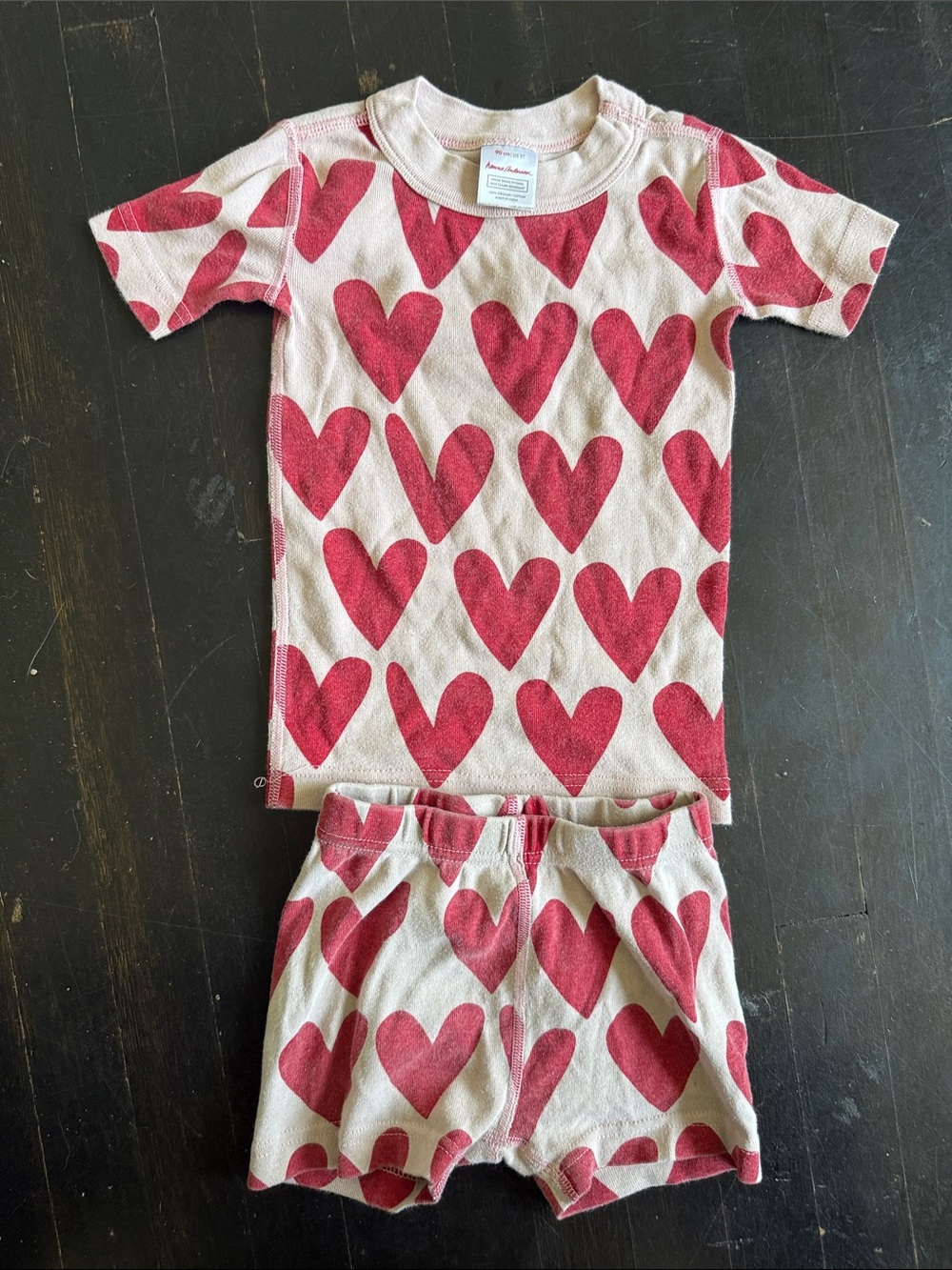 Hanna Andersson Cream Short-Sleeve Pajama Set with Red Hearts